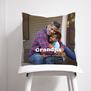 Opa Boho-Text-Overlay mit zwei Fotos Kissen