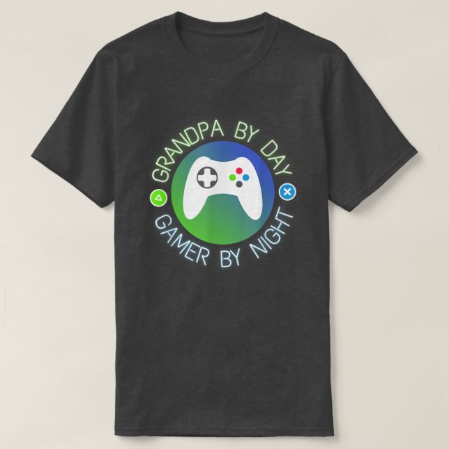 Opa by Day Gamer by Night Funny Gaming T-Shirt (Design vorne)