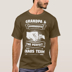 Opa Großtochter Ein perfektes Chaos-Teamgeschenk T-Shirt
