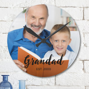 Opa hat die moderne Schriftfoto eingerichtet Runde Wanduhr