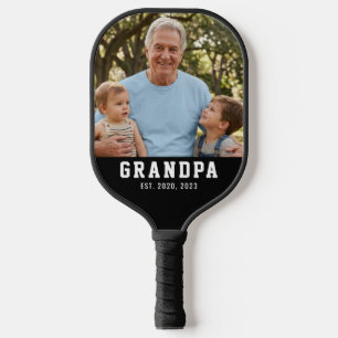 Opa hat modernes fettweißes Foto etabliert Pickleball Schläger