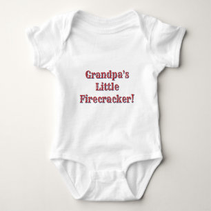 Opa's kleiner Knallfrosch! USA 250 Feuerwerk Baby Strampler