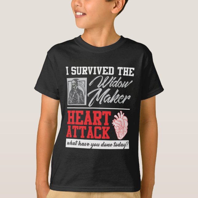Open Heart Operation Survivor Widow Maker Heart At T-Shirt (Vorderseite)