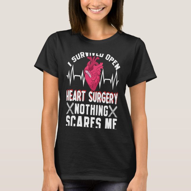 Open Heart Surgery Bypass Awareness Heart I Surviv T-Shirt (Vorderseite)