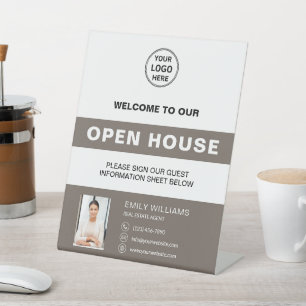 Open House Immobilien-Logo Willkommen Sockelschild