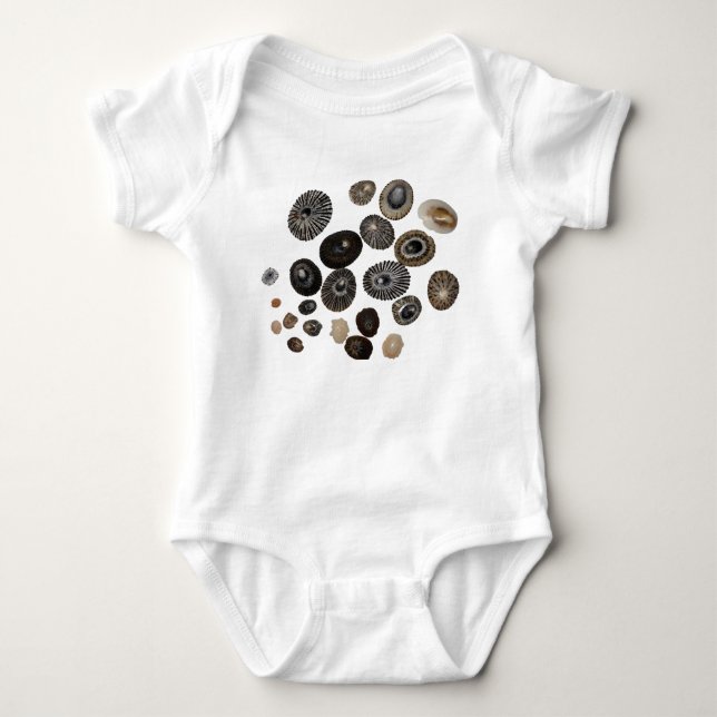 Opihi Baby Outfit Strampler (Vorderseite)