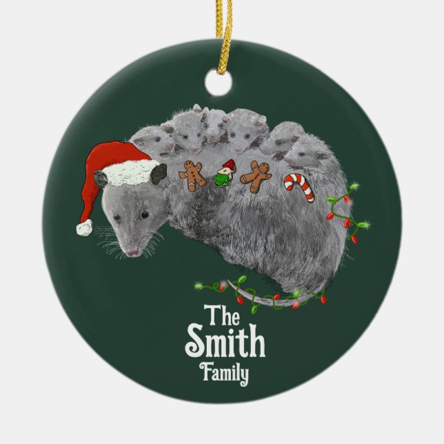 Opossum Christmas Baby Possum in Lights ummantelt Keramik Ornament (Vorne)