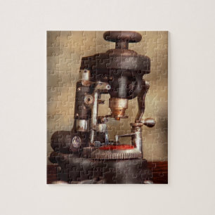 Optometrie - Linsenschneidemaschine Puzzle