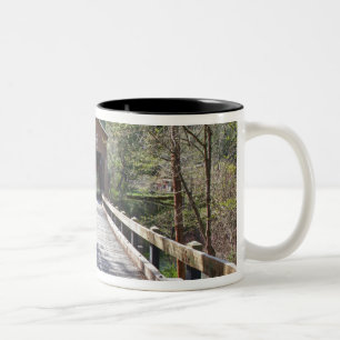 OR, Jackson County, McKee Covered Bridge Zweifarbige Tasse