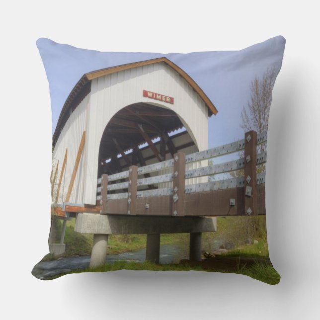 OR, Jackson Landkreis, McKee Covered Bridge Kissen (Vorderseite)