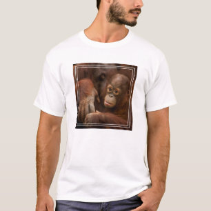 Orang-Utan-Mutter und Baby im Zoo T-Shirt
