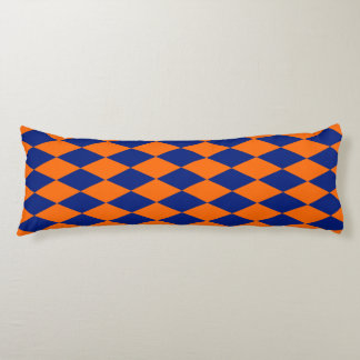 Orange and Blue Harlequin Checkered Design Seitenschläferkissen