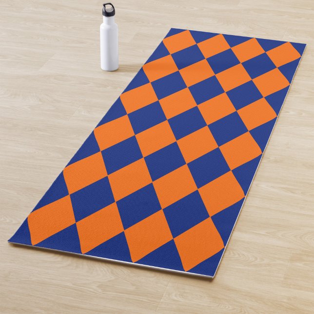 Orange and Blue Harlequin Checkered Design  Yogamatte (Von Creator hochgeladen)