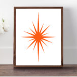 Orange Atomic Sternexplosion Mitte Jahrhundert Mod Poster<br><div class="desc">Kannst du hellorange Sternexplosion sagen? Dieses Retro-Wandkunstprint fügt Ihren Wänden einen farbenfrohen Pop hinzu. Teil der Sammlung Mid Century Bold.</div>