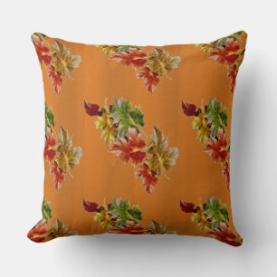Orange Autumn Leaves Pattern Throw Pillow Kissen