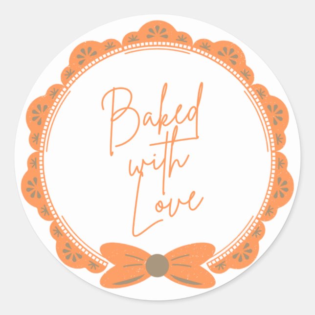 Orange 'Baked With Love' Round Sticker (Vorderseite)