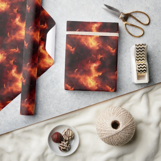 Orange & Black Flammen  Geschenkpapier (Kunsthandwerk)