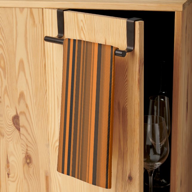 Orange Brown Black Stripes Geschirrtuch (Drittel gefaltet)