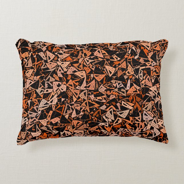 Orange Brown Black Triangle Nahtloses Muster Dekokissen (Vorderseite)
