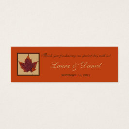 Orange Brown Striwn Autumn Leaf Gefallen Tag