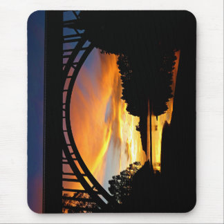 Orange California Coastal Sunset unterhalb der Brü Mousepad