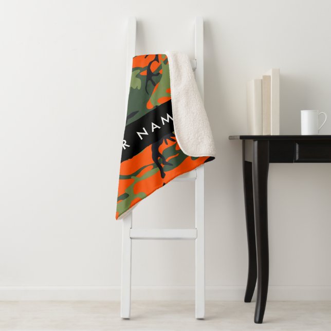 Orange Camouflage Pattern, Ihr Name, Personalisier Sherpadecke (Beispiel)