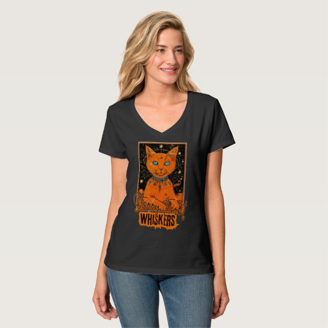Orange Cat Reading Tarot Cards | Kosmische Kunst T-Shirt (Vorderseite Vollansicht)