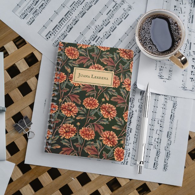 Orange Chrysanthemum Vintag Halloween Notizbuch (Vintage chrysanthemums glow in shadowed autumn—your Halloween musings take root.)