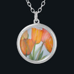 Orange Citrus Tulips Versilberte Kette<br><div class="desc">Aquarellmalerei auf Tulpen aus Zitrusfrüchten</div>
