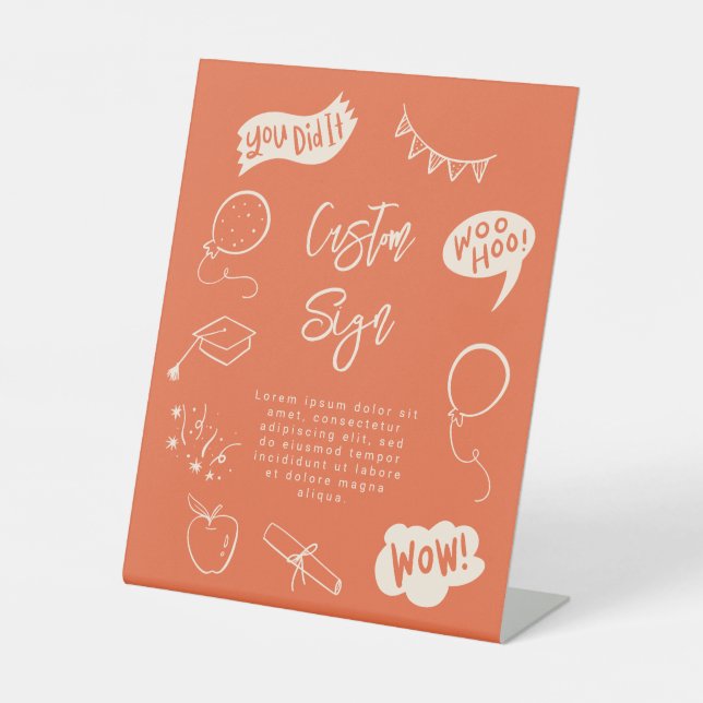 Orange Custom Doodle Graduation Party Sockelschild (Vorderseite)