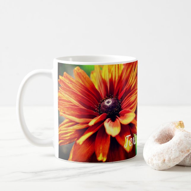 Orange Daisy Blume Personalisiert Kaffeetasse (Mit Donut)