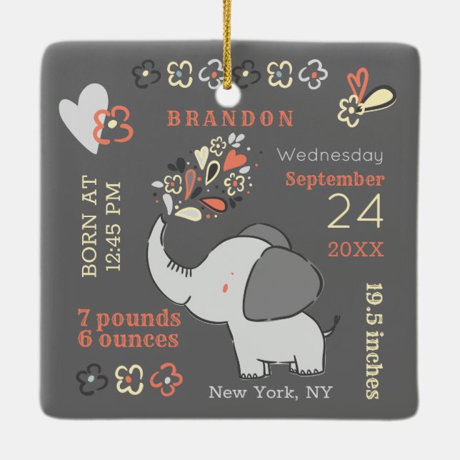 Orange Elephant Birth Stats Baby's First Christmas Keramikornament (Rückseite)
