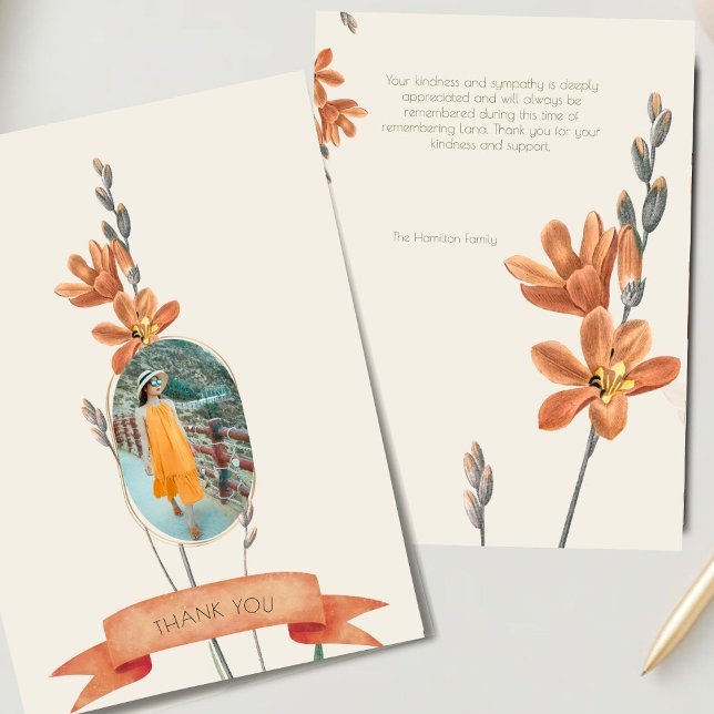 Orange Floral Foto Beerdigung Beileid Vielen Dank Einladung (Von Creator hochgeladen)