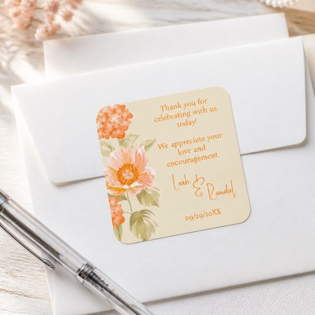 Orange Floral Wedding Quadratischer Aufkleber (Von Creator hochgeladen)