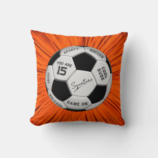 Orange Fußball mit individuellem Text zum Geburtst Kissen