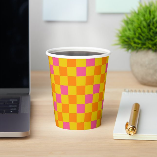 Orange Gelb Pink Kariertes Musterdesign  Pappbecher (InSitu)