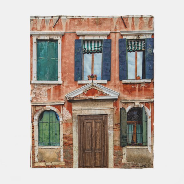 ORANGE-GEMALTETE GEBÄUDE-FACADE FLEECEDECKE (Vorderseite)