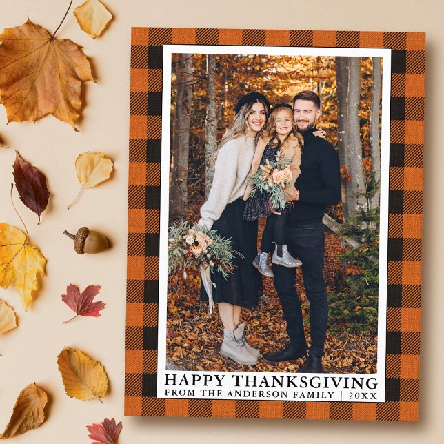 Orange Kariert Family Foto Happy Thanksgiving Postkarte (Customize to change text size or text style.)