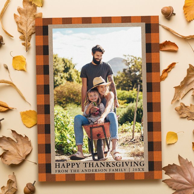 Orange Kariert Family Foto Kraft Happy Thanksgivin Postkarte (Customize to change text size or text style.)