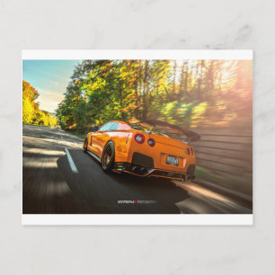 Orange Nissan GT-R Ripping durch die Straßen von S Postkarte