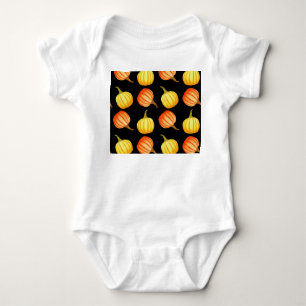 Orange Pumpkin: Nahtloses Wasserfarbmuster. Baby Strampler