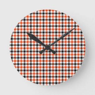 Orange Schwarz und Weiß Gingham Karo Runde Wanduhr