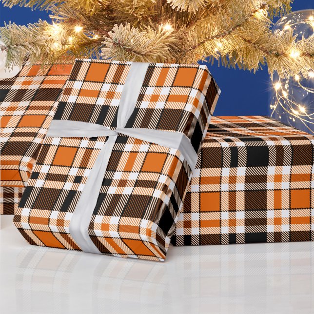 Orange Schwarz-weiß Flannel Tartan Muster Design Geschenkpapier (Von Creator hochgeladen)