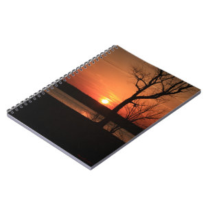 Orange-Sonnenuntergang und TreppenNotebook Notizblock