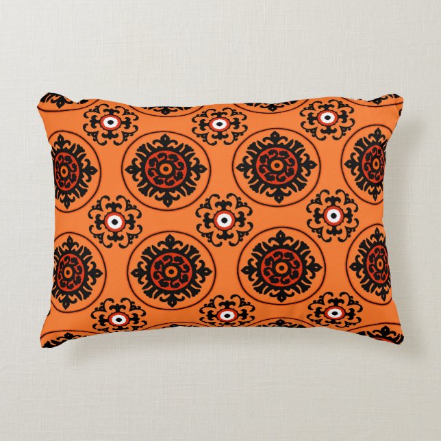 Orange Suzani Muster Zierkissen (Vorderseite)