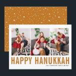 Orange Typografie Foto Collage Happy Hanukkah Feiertagskarte<br><div class="desc">Happy Hanukka! Individuell anpassbare Happy Hanukkah Foto Collage Flachkarte mit orangefarbener Typografie und Schneemuster. Personalisieren Sie Ihre Daten durch Hinzufügen von drei Fotos,  Namen,  Jahr und anderen Details. Diese moderne Hanukkah-Flachkarte ist in anderen Farben und mit Karton erhältlich.</div>