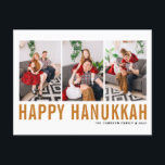 Orange Typografie Foto Collage Happy Hanukkah Feiertagspostkarte<br><div class="desc">Happy Hanukka! Individuell anpassbare Happy Hanukkah Foto Collage Postcard mit orangefarbener Typografie und Schneemuster. Personalisieren Sie Ihre Daten durch Hinzufügen von drei Fotos,  Namen,  Jahr und anderen Details. Diese moderne Hanukkah Postkarte ist in anderen Farben und mit Karton erhältlich.</div>