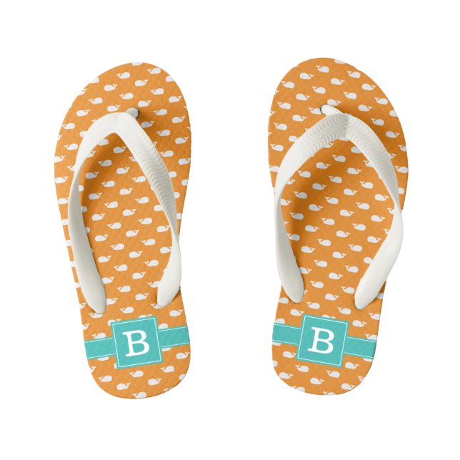 Orange und Aqua Whales Square Monogram Kinderbadesandalen (Fußbett)