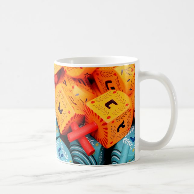 Orange und Blue Dreidels Tasse (Rechts)