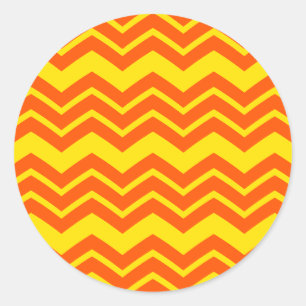 Orange- und Gelb-chevron-Musterdesign Runder Aufkleber